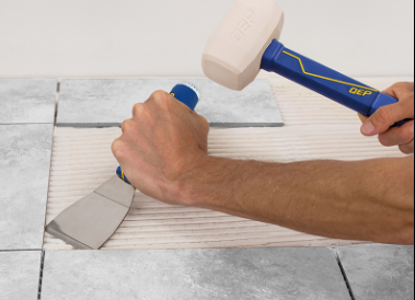 How Do You Remove Tile Flooring​? - featured image